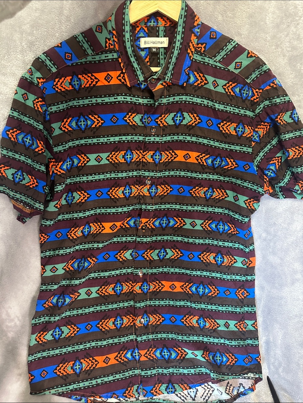 Men's Short-Sleeve Button-Up Shirt in Multi-Color Aztec Print SHI003